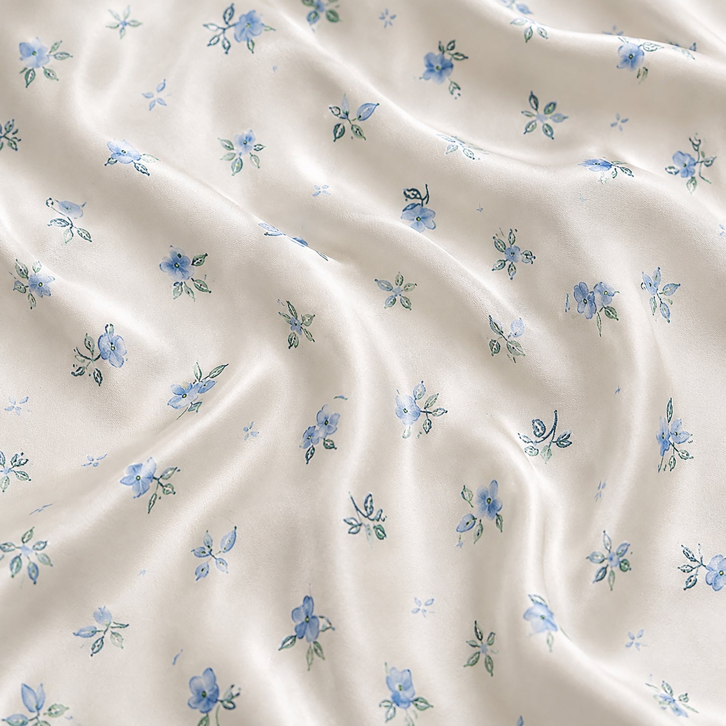PJ-359-Alabaster Silk Botanical Pajama Apparel, Periwinkle Bud Graphic Loungewear Sleepwear Collection Raiment