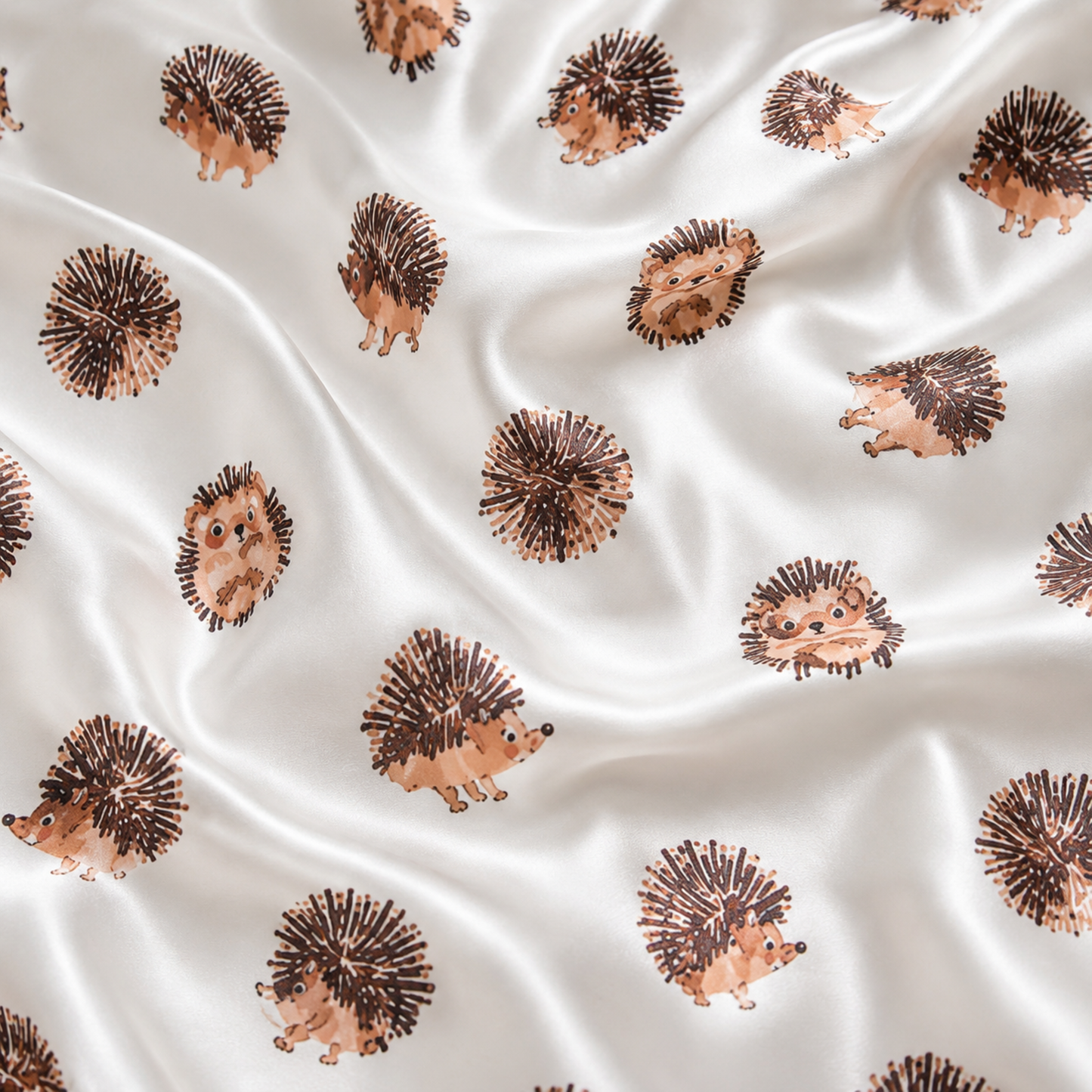 PJ-M272-Hedgehog Print Sleepwear Set with Comfortable Fabric for Cozy Nights and Casual Lounging