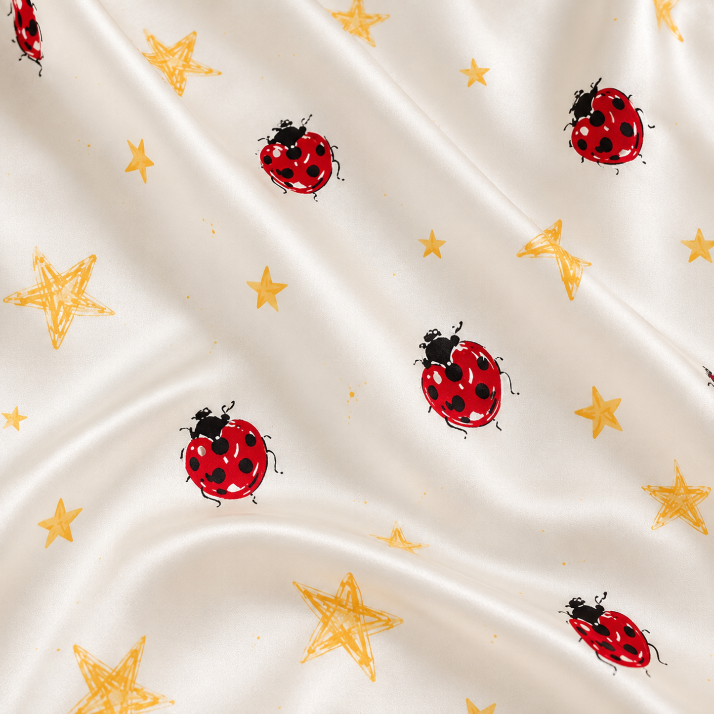 PJ-M285-Whimsical Ladybug Print Lounge Set – Soft Satin Comfort